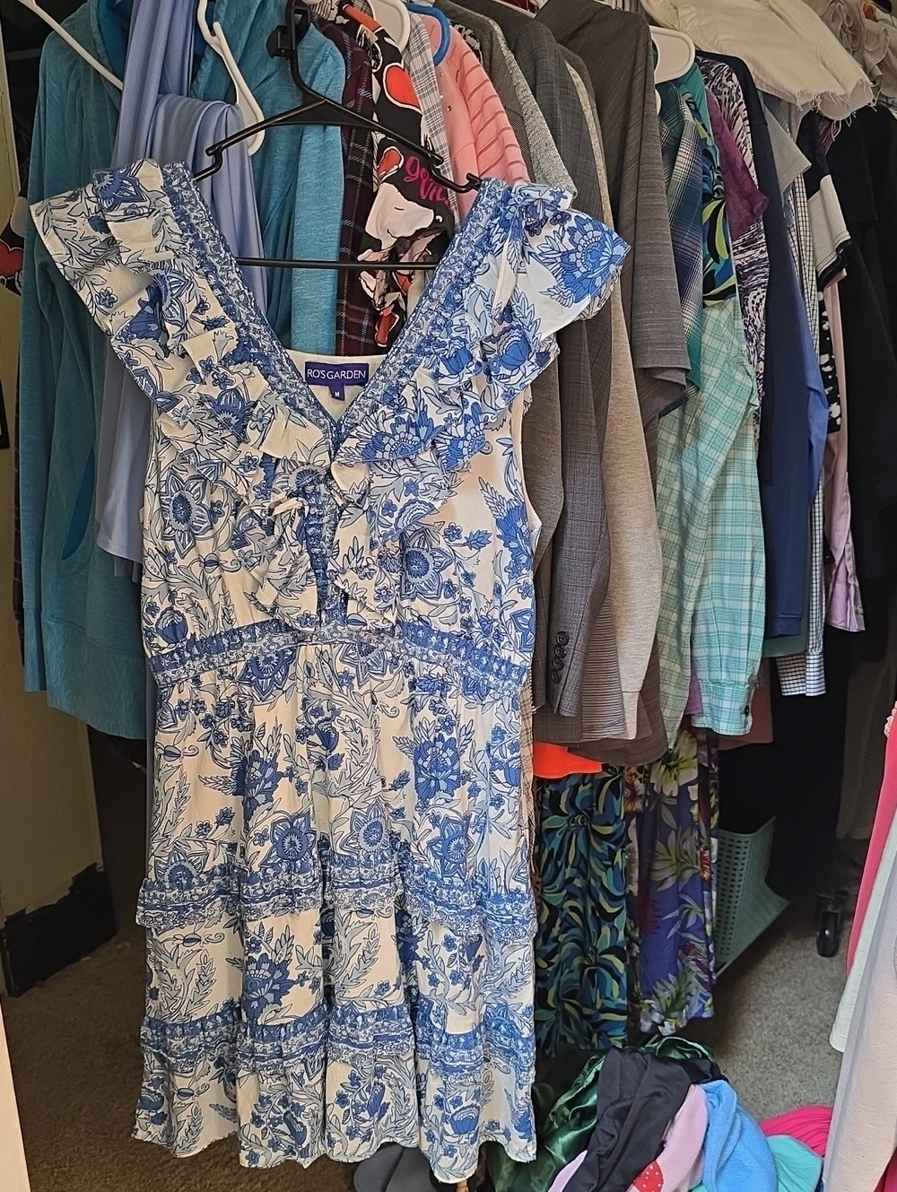 Floral Blue and White Womans Dress - Picture 9 of 10